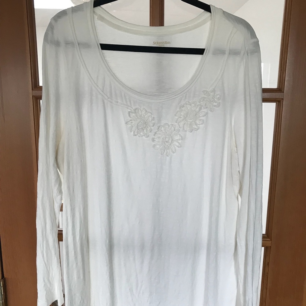 Women’s 1X long sleeve t-Shirt
